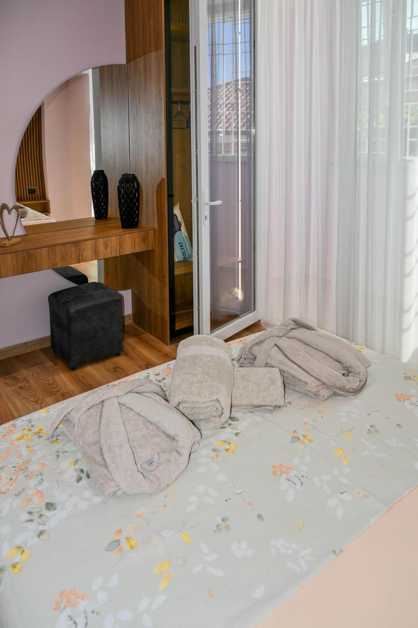 Hata Luxury Apartments Szkodra Zewnętrze zdjęcie